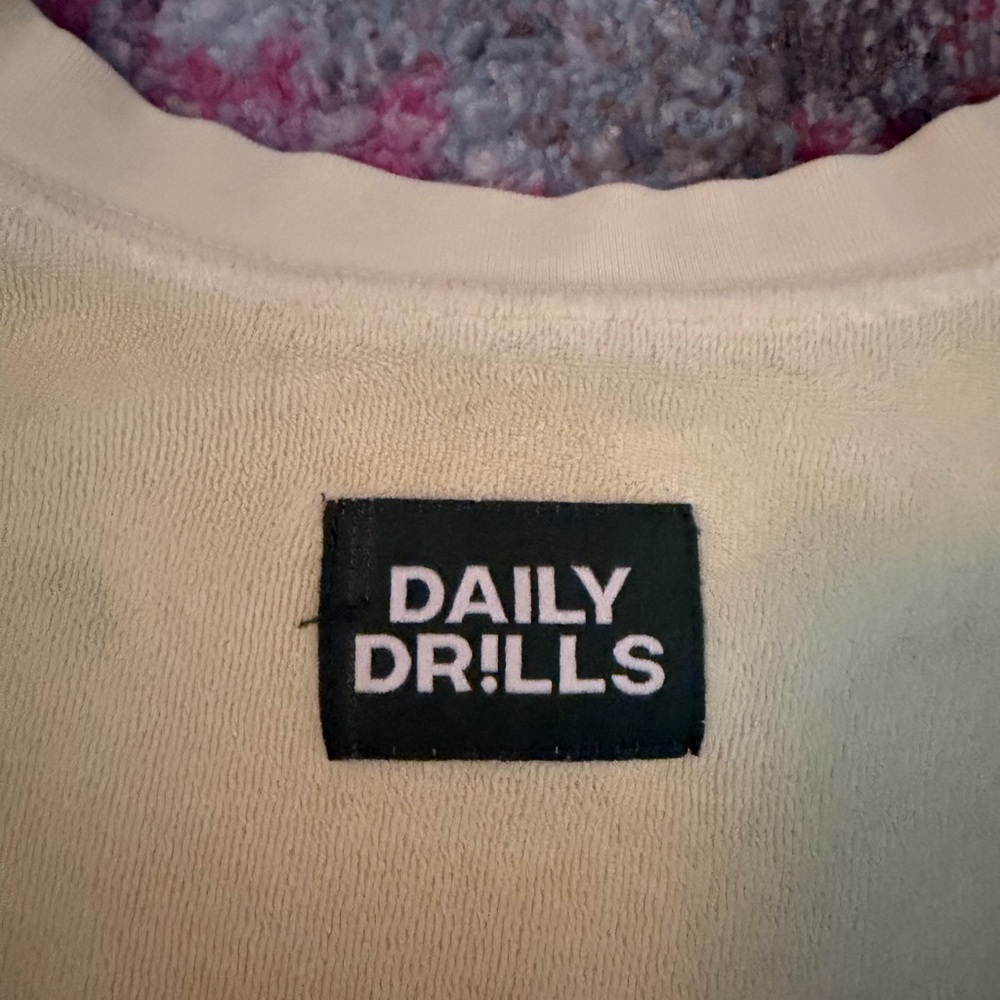 Daily Drills terry cloth crewneck - Picture 3 of 3
